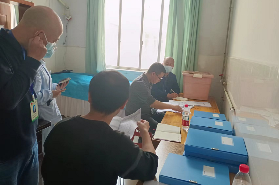 市卫健委检查组到中方县开展职业健康工作检查
