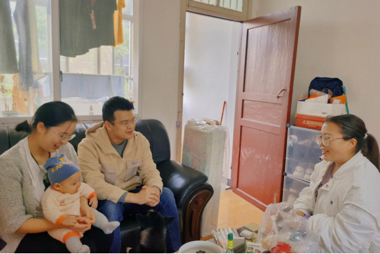 中方县铜鼎镇：开展廉政家访，建设清廉家庭