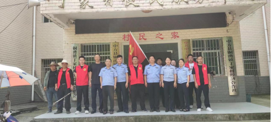 中方县铜湾镇丁家村：后盾单位助力人居环境提质升级