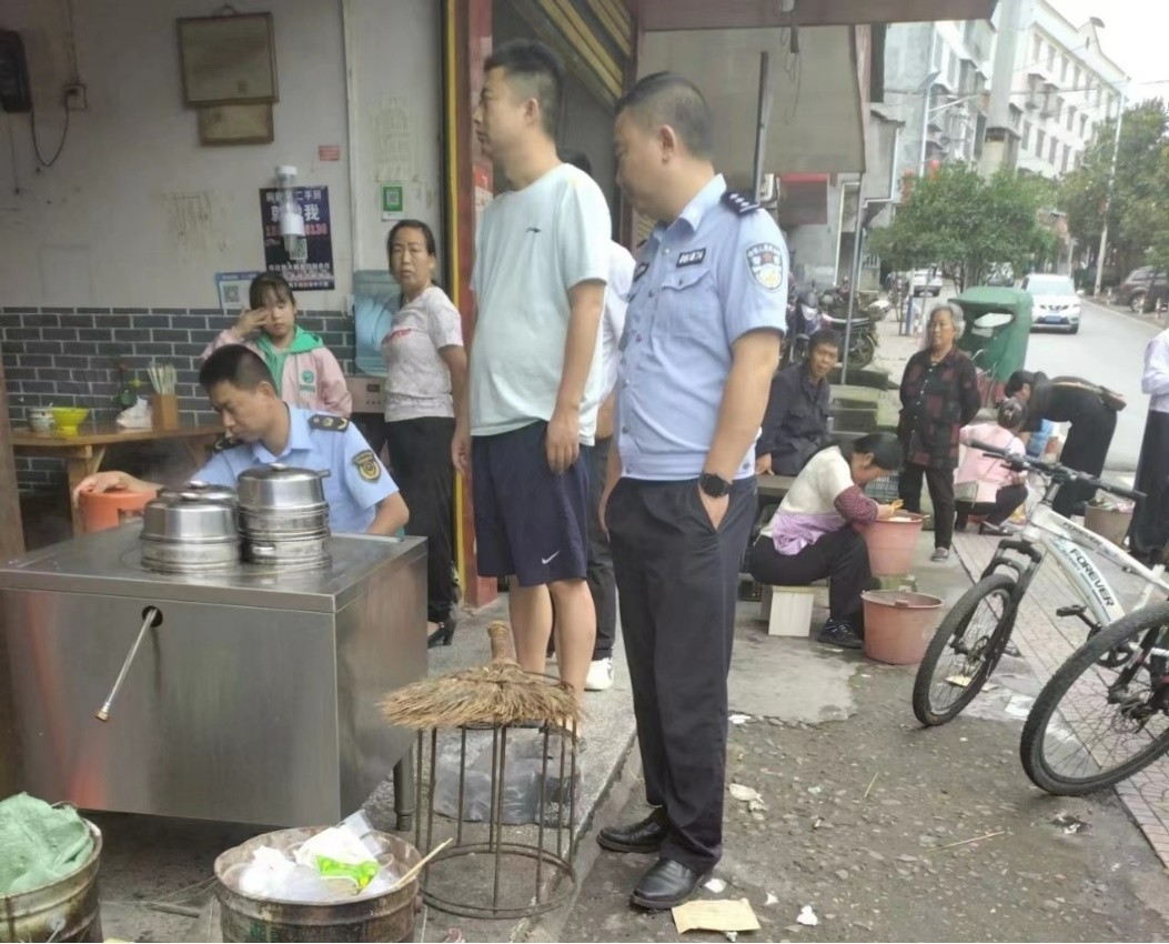中方县铁坡镇：开展安全生产大排查大整治活动