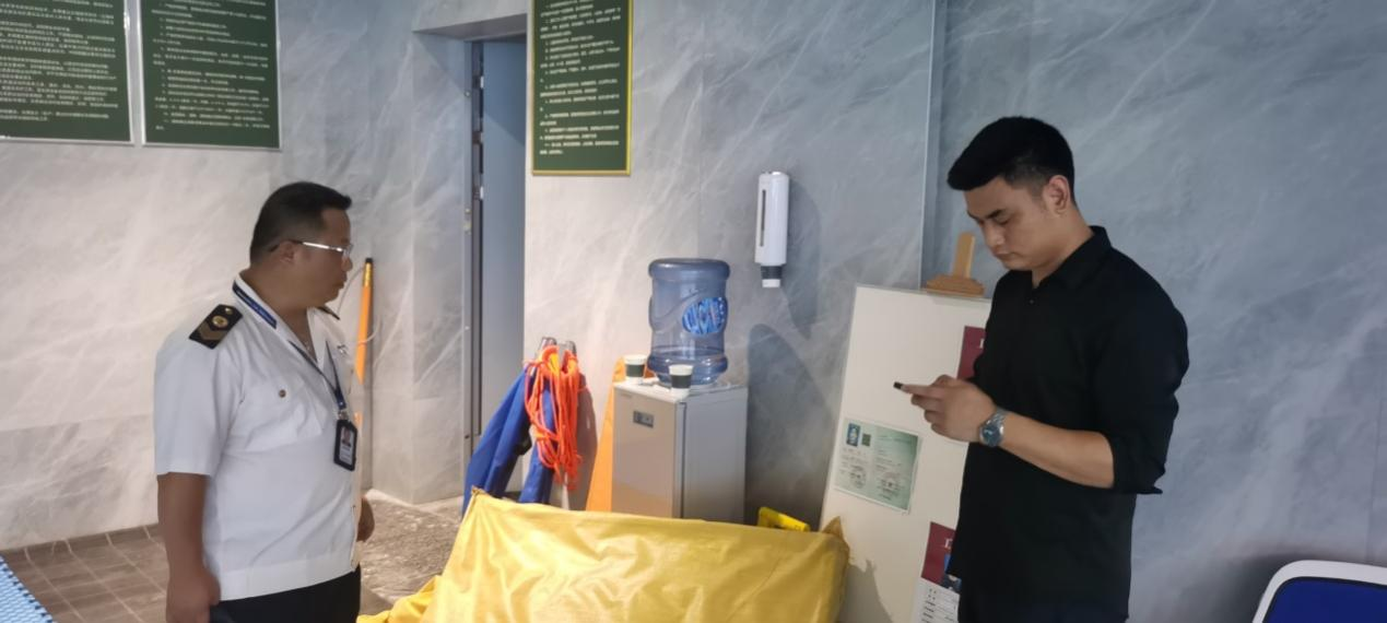 优化营商环境  中方县卫生计生综合监督执法局开展游泳场所卫生监督专项检查