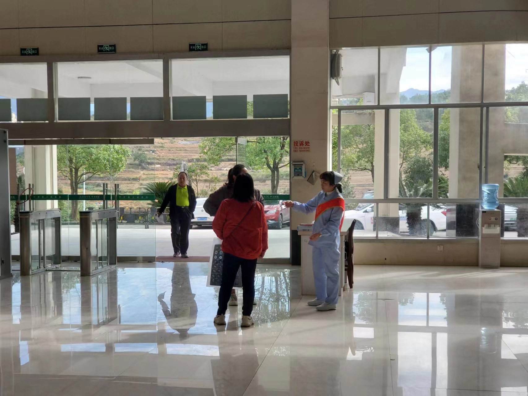 中方县人民医院：优化营商环境，提升群众就医满意度