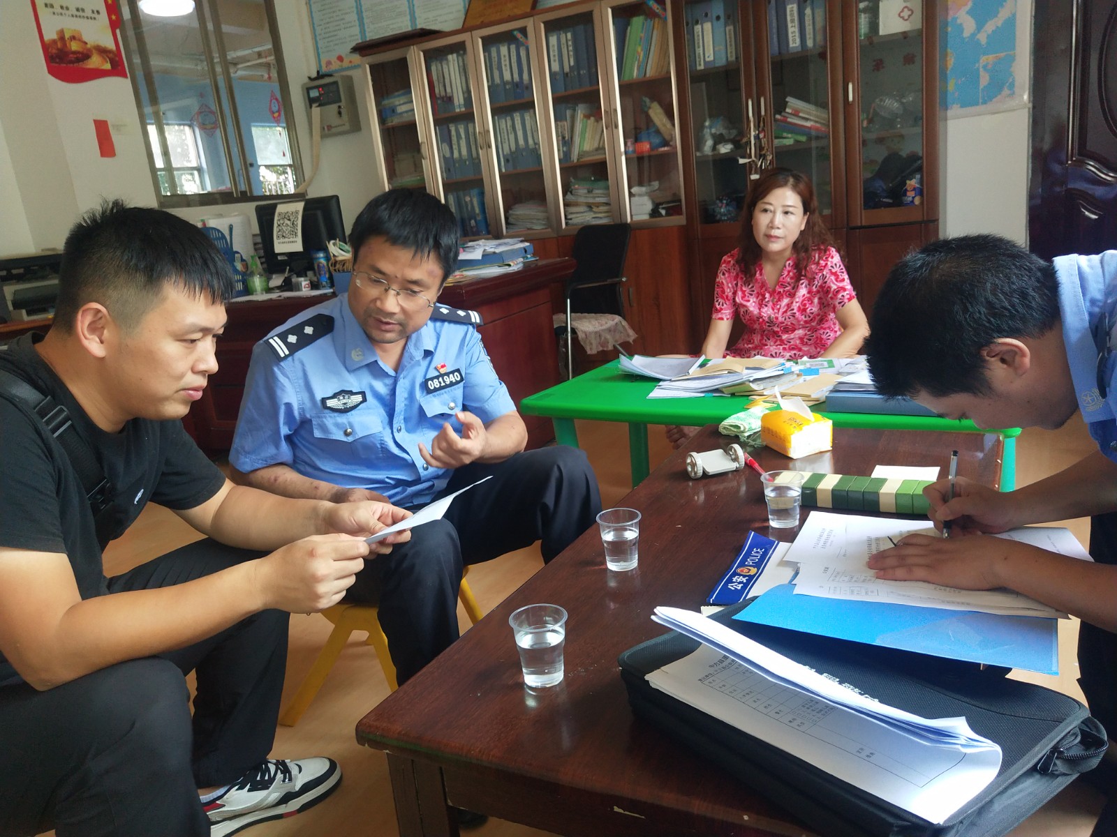 优化法治化营商环境 中方县公安局城北派出所：开展企业矛盾纠纷排查化解工作