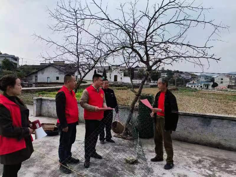 中方县中方镇：筑牢消防安全防线 “敲门行动”再发力
