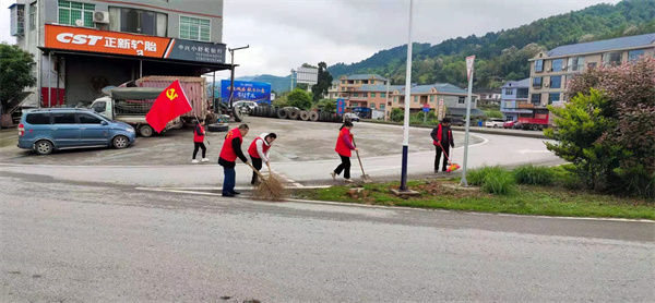 中方县桐木镇：找准问题 精准发力人居环境整治提升工作