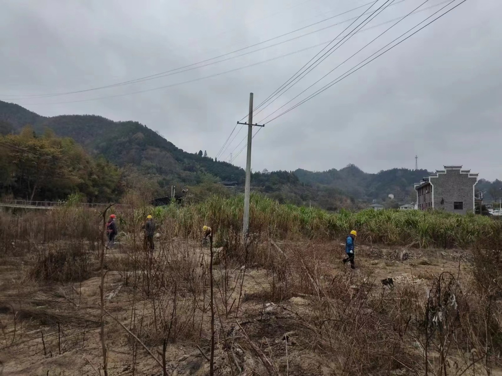 国网中方县供电公司：巡视宣传防山火 精心值守保安全