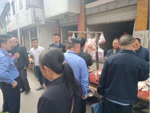 中方县接龙镇：强化白板肉监管，助力优化营商环境