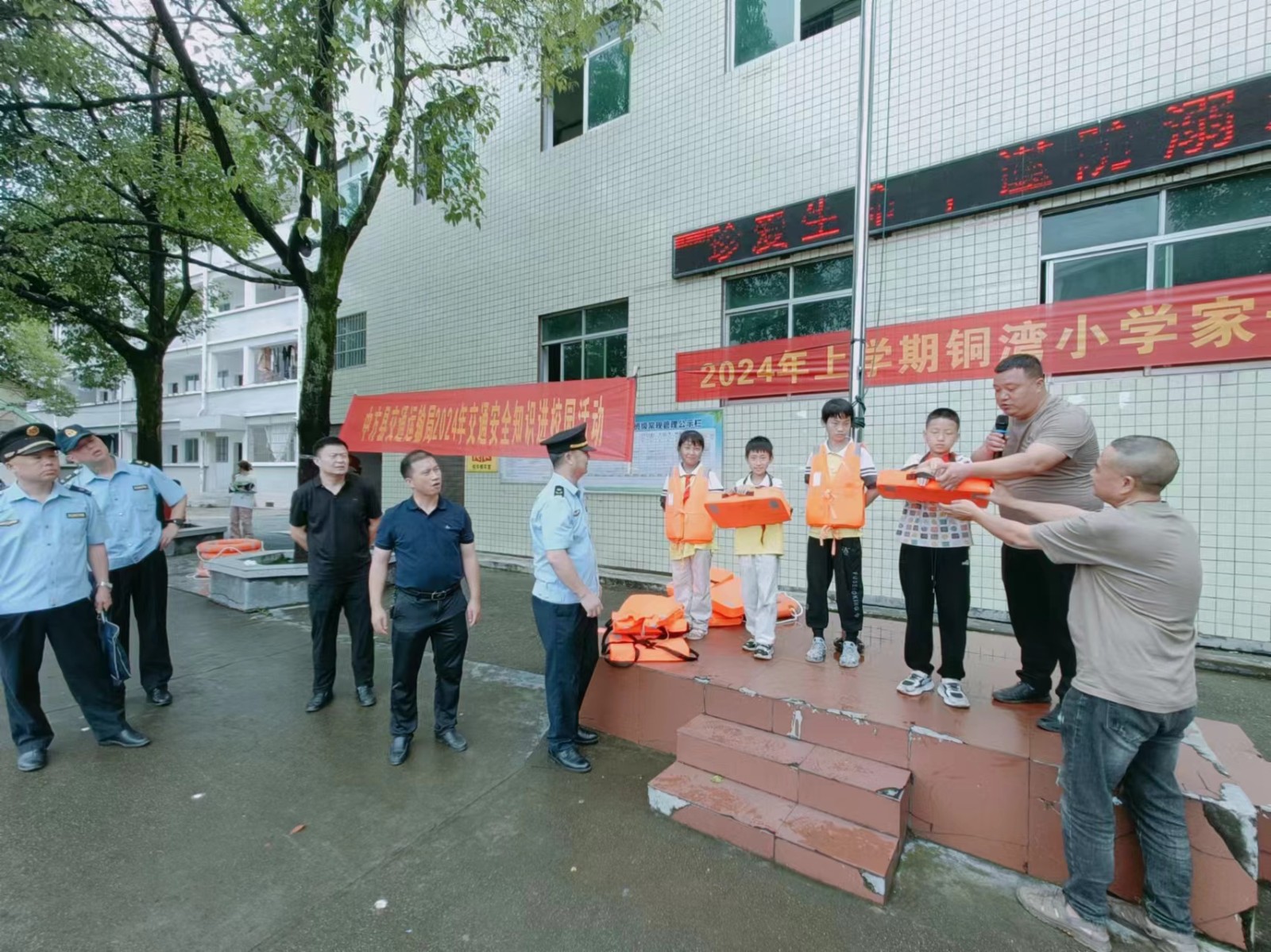 中方县交通运输局：开展水上安全及防溺水宣贯进校园活动