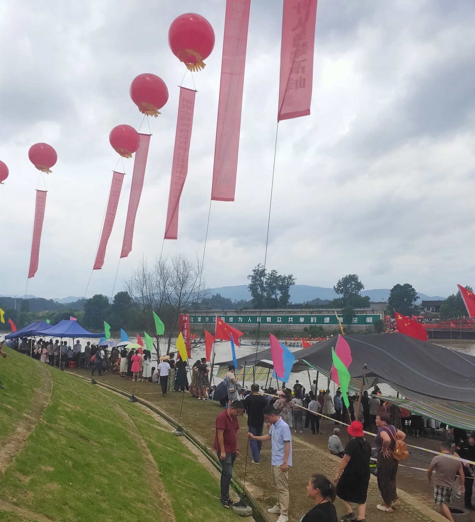 中方县气象局：党建引领强服务 气象助力传统龙舟赛