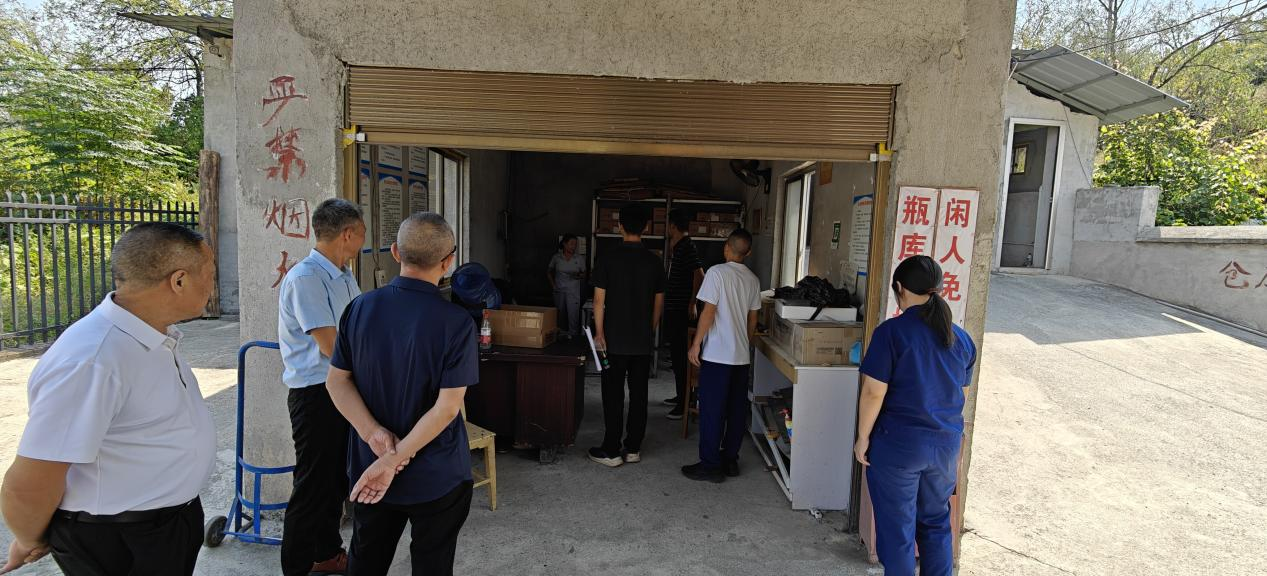 中方县人大到铜湾镇开展安全生产“三法一条例两办法”执法检查