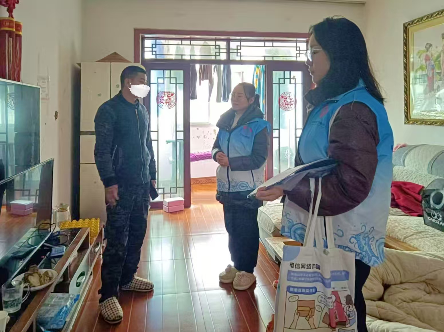 中方县社会工作服务中心：入户探访关怀精神障碍康复者