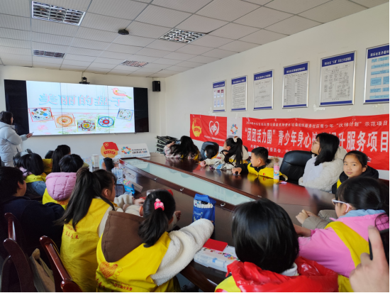 中方县志愿者协会到同乐社区开展学习传统文化活动