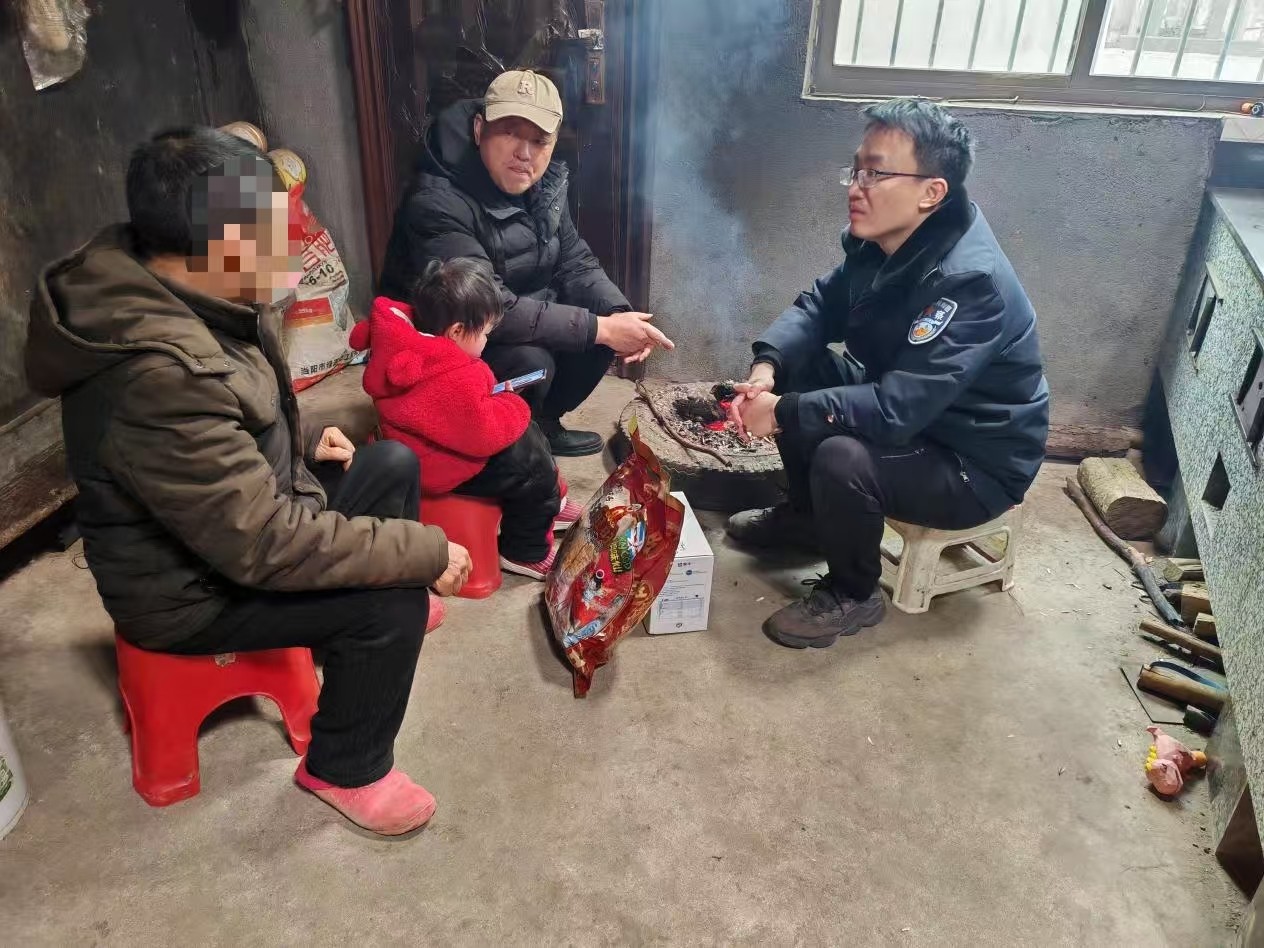 中方县司法局： 法治有温情 节后慰问暖人心