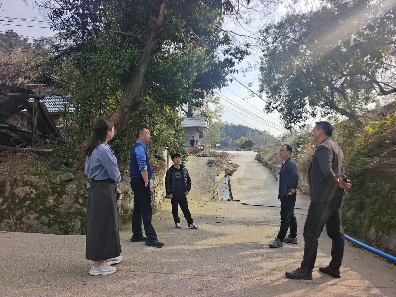 中方县中方镇人大：开展民生实事项目视察调研活动