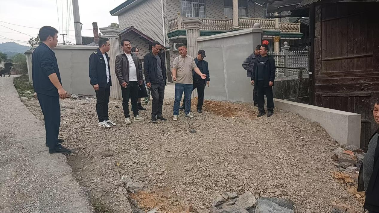 中方县新建镇：镇村干部齐发力 平安建设谱新章