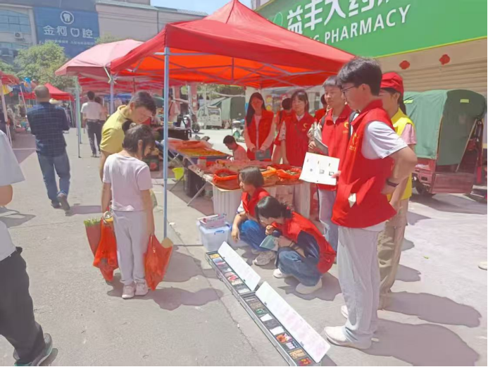 中方：五一集市吹起“禁毒风”