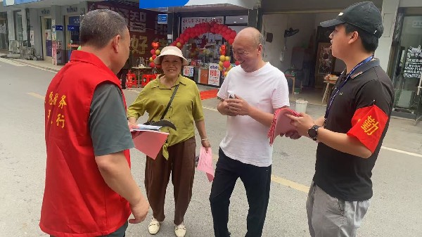 中方县桐木镇：持续开展农村道路交通安全联合执法，守护群众出行安全