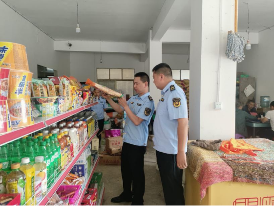 中方县蒿吉坪瑶族乡开展食品安全执法检查 守护群众 “舌尖安全”