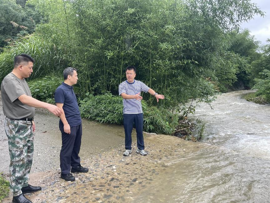 “汛”线直击|中方县泸阳镇：“汛” 速出击 打好防汛“主动仗”