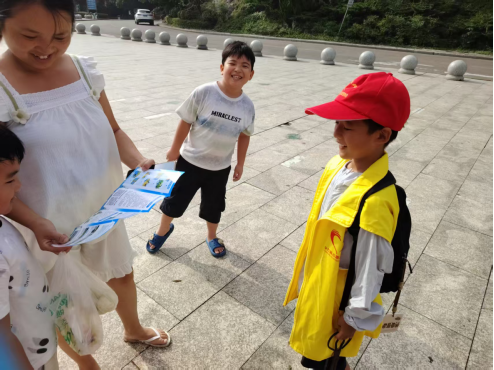 中方：“河小青”巡河护河  助力旅发大会