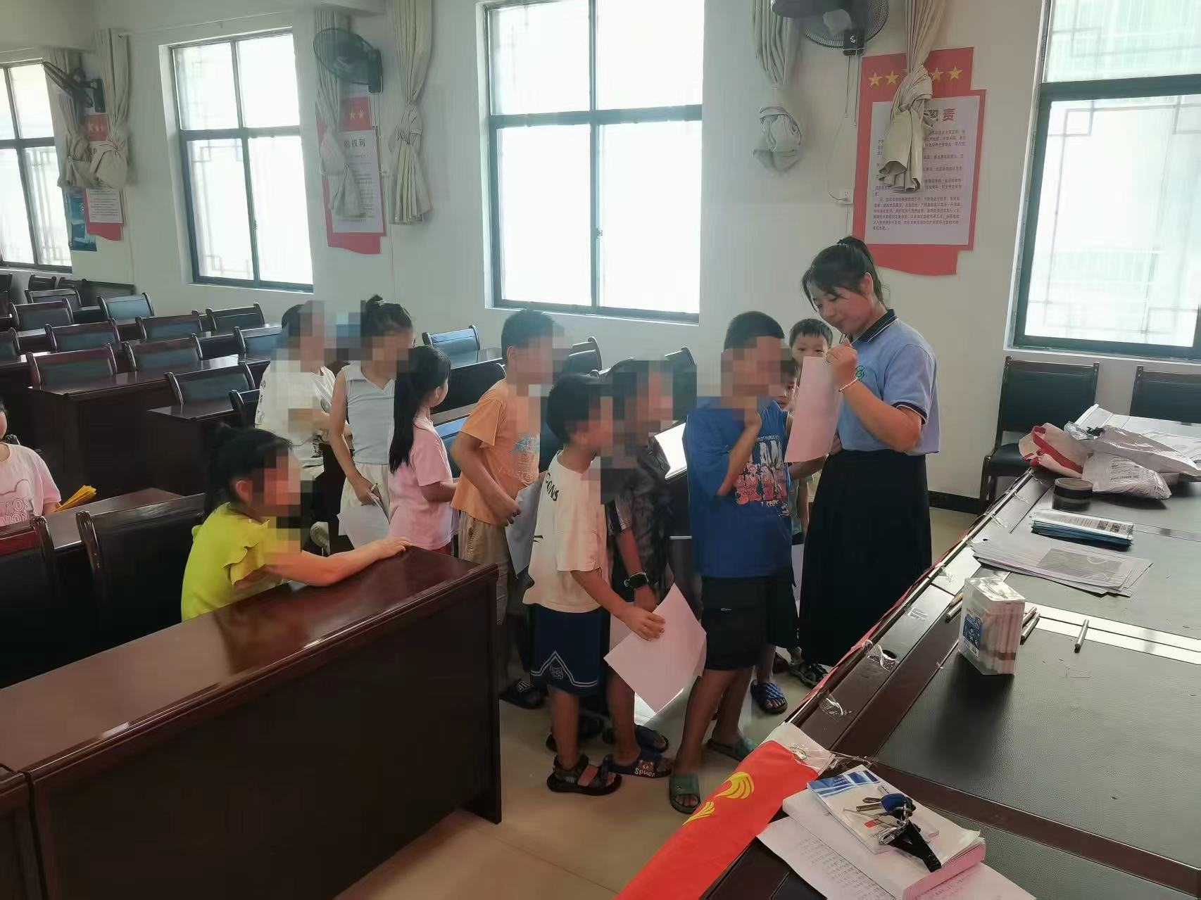 中方县接龙镇民政社工站：开展“快乐暑假，安全不放假”主题活动
