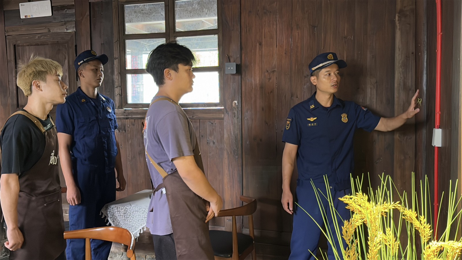 中方县消防救援大队到荆坪古村开展消防安全培训