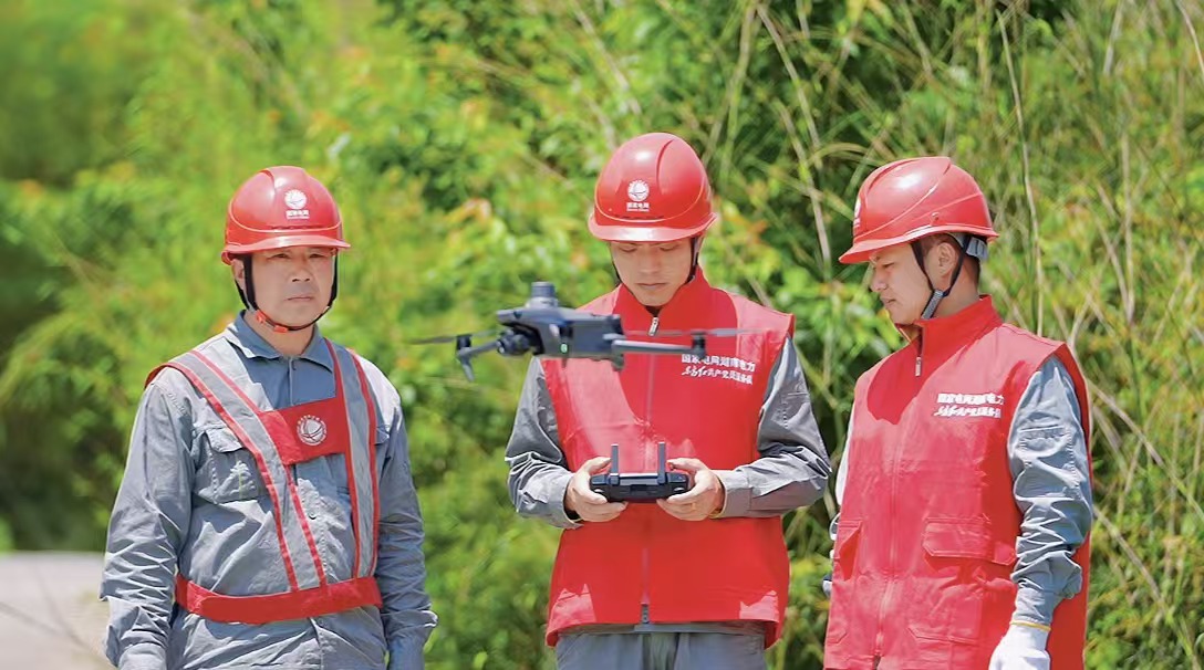 国网中方县供电公司：“满格电”守护“双节”文旅用电安全防线