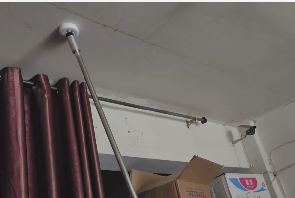 中方县消防救援大队组织召开为特困人员家庭安装无线感烟火灾探测报警器安装项目验收会