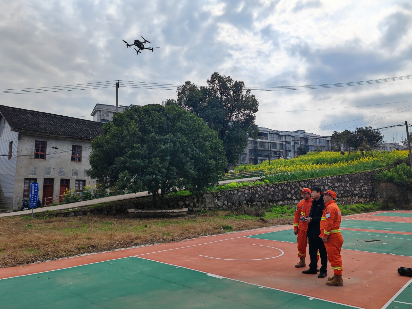 中方县中方镇开展无人机技能培训   筑牢森林防火安全防线