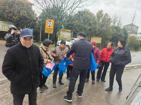 中方县桐木镇开展森林防灭火宣传活动 筑牢安全防线