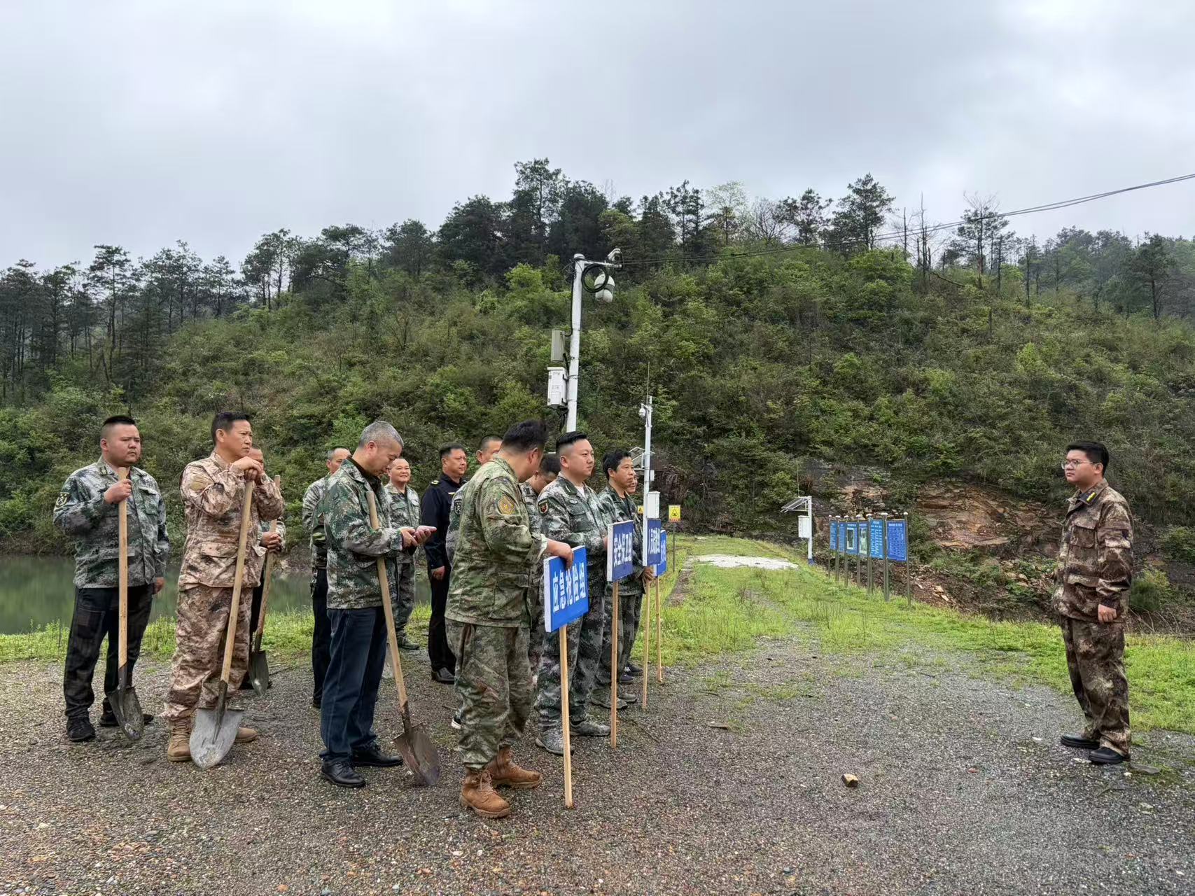 中方县新建镇：开展防汛应急暨地质灾害避险综合演练