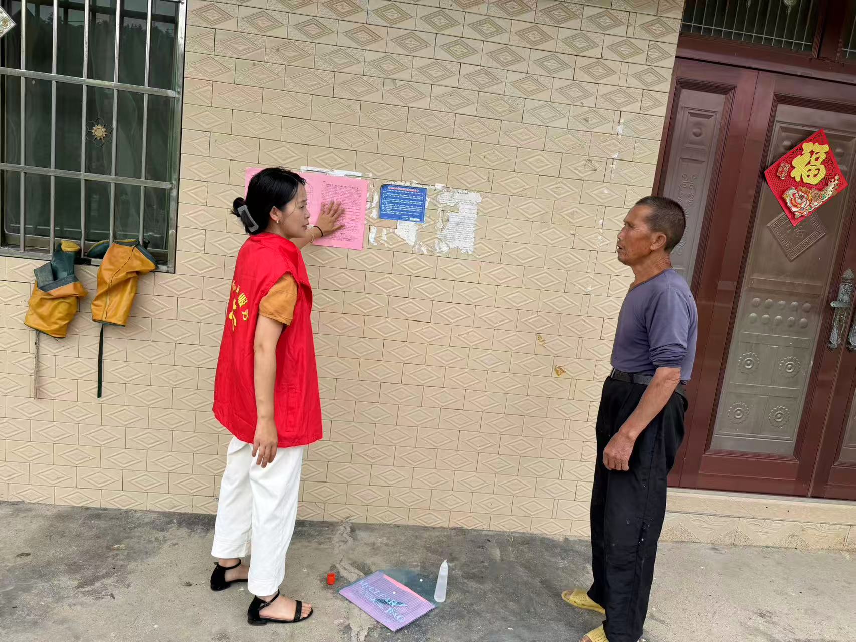 中方县新建镇：开展消防安全“敲门行动”