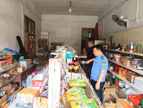 中方县接龙镇：开展烟花爆竹宣传整治专项行动
