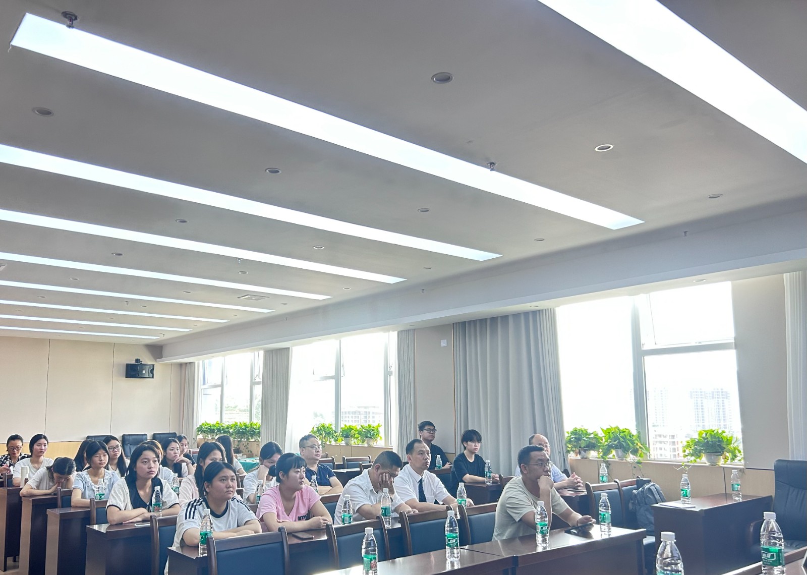 深耕骨科专科，赋能临床发展——中方县人民医院举行2026年第一次学术会议