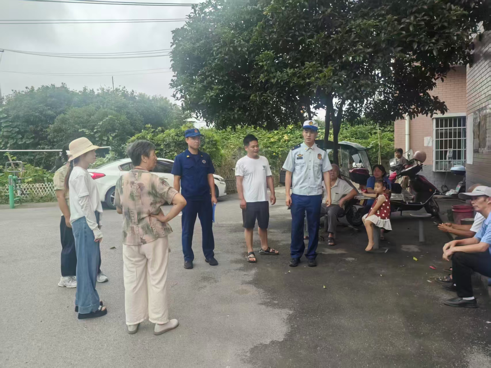 中方县中方镇城南社区：多举措筑牢夏日消防安全防线