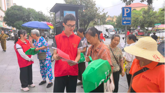 中方县自然资源局：普法入基层 守牢耕地生态红线