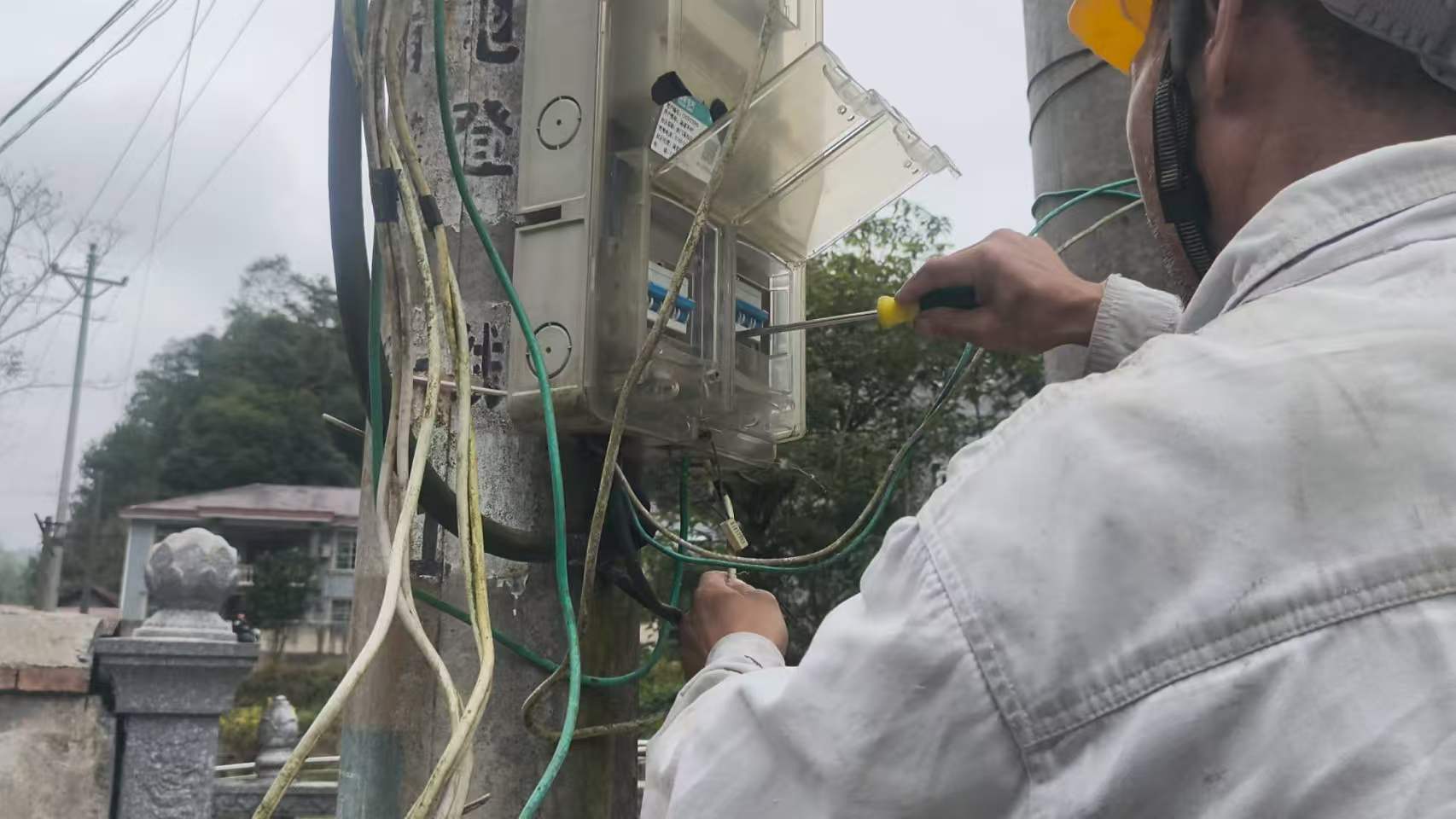 国网中方县供电公司：田间排查除隐患 护航秋收保安全